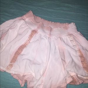 Wet seal flowy shorts